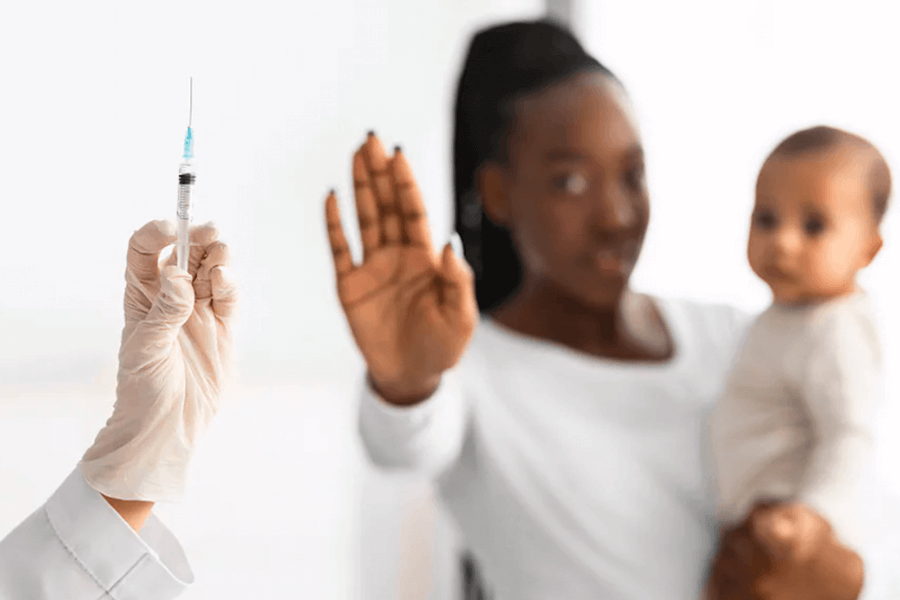come convincere le mamme giovani a vaccinare i figli per il Covid
